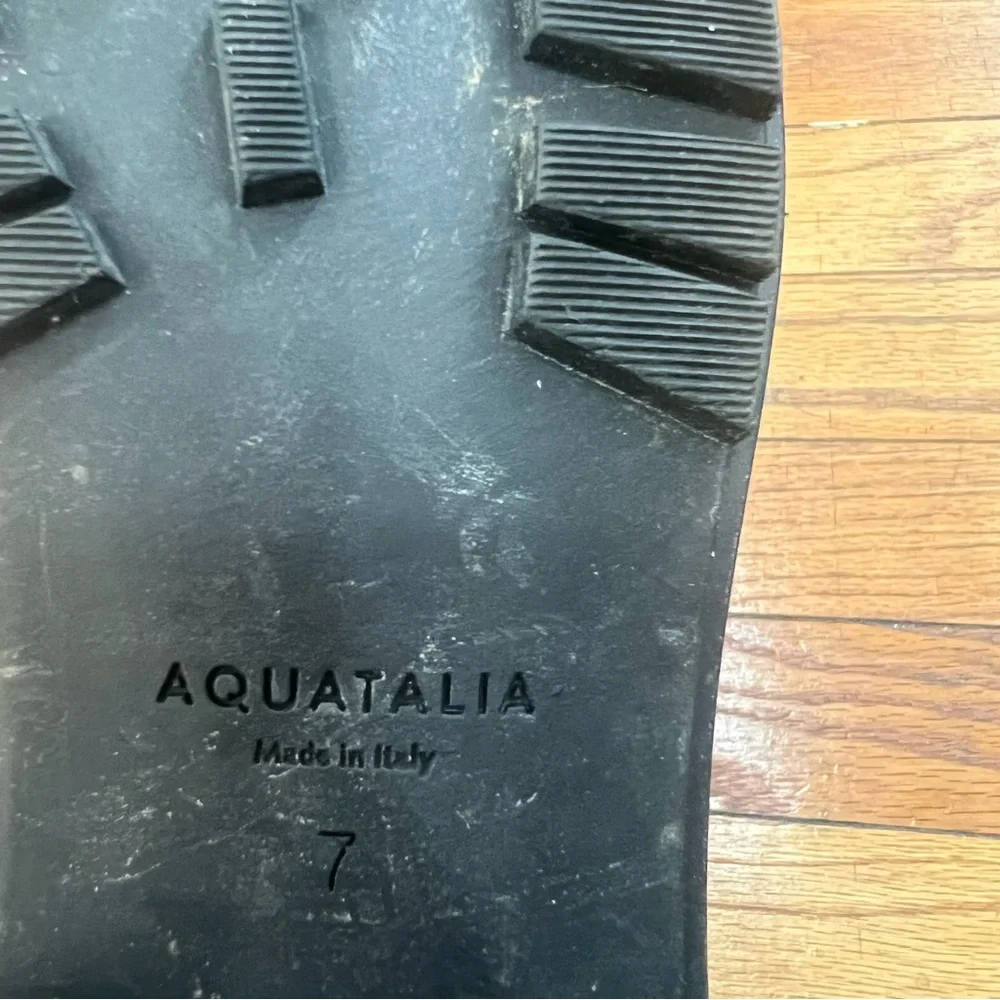 Aquatalia women‎ Lori olive green camouflage suede quilted puffer boots size 7